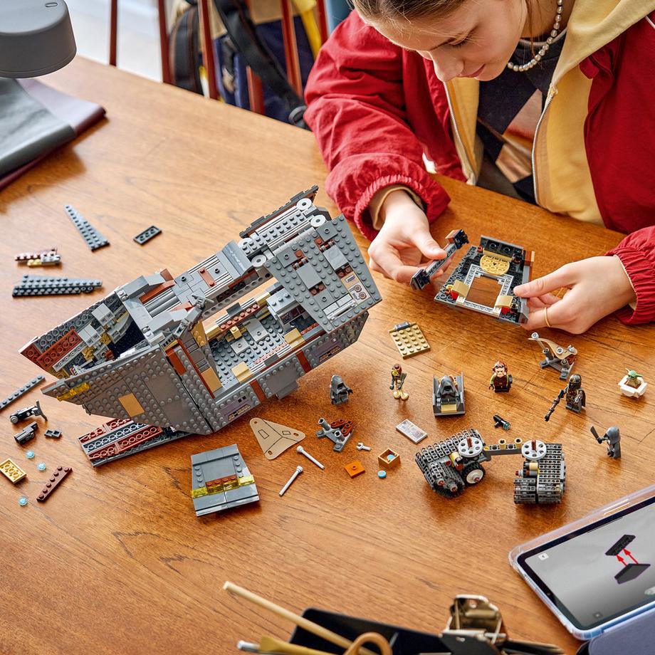LEGO®  75453 Sandcrawler™ e Mudhorn Offworld 