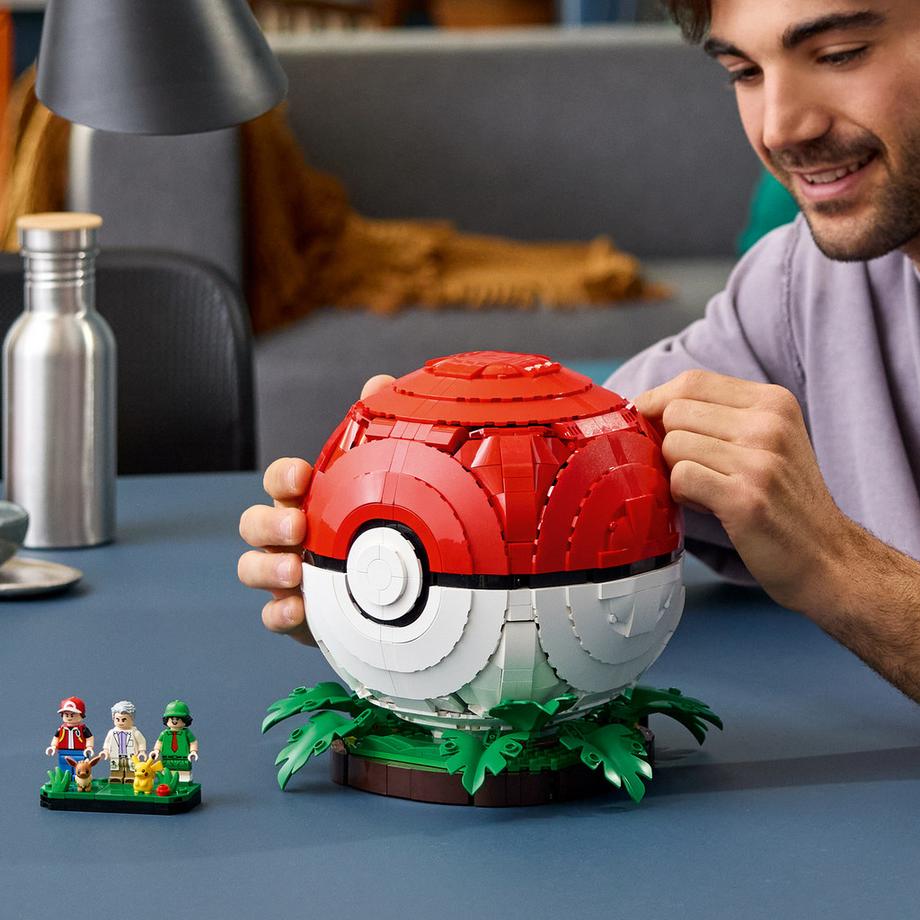 LEGO®  72154 Poké Ball Moments culte de Dresseur 