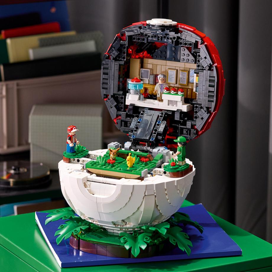 LEGO®  72154 Poké Ball Moments culte de Dresseur 