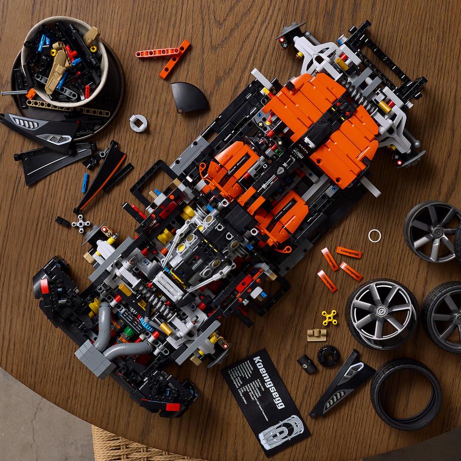 LEGO®  42232 Megacar Sadair's Spear de Koenigsegg 