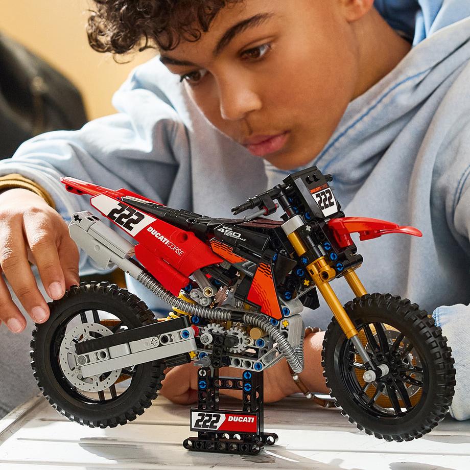 LEGO®  42238 Ducati Desmo450 MX Factory Motorrad 