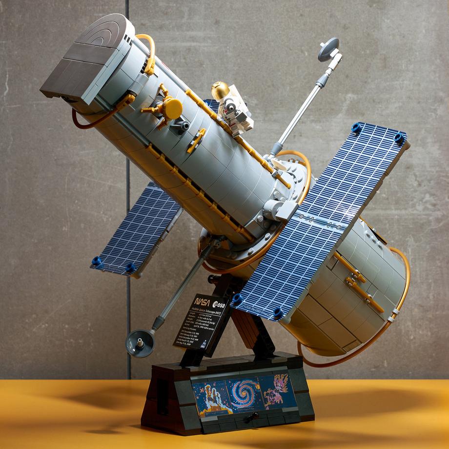 LEGO®  11382 Hubble-Weltraumteleskop 