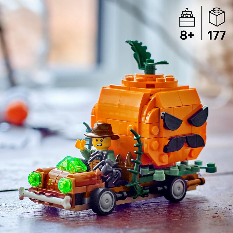 LEGO®  40822 Pickup mit Halloweenkürbis 