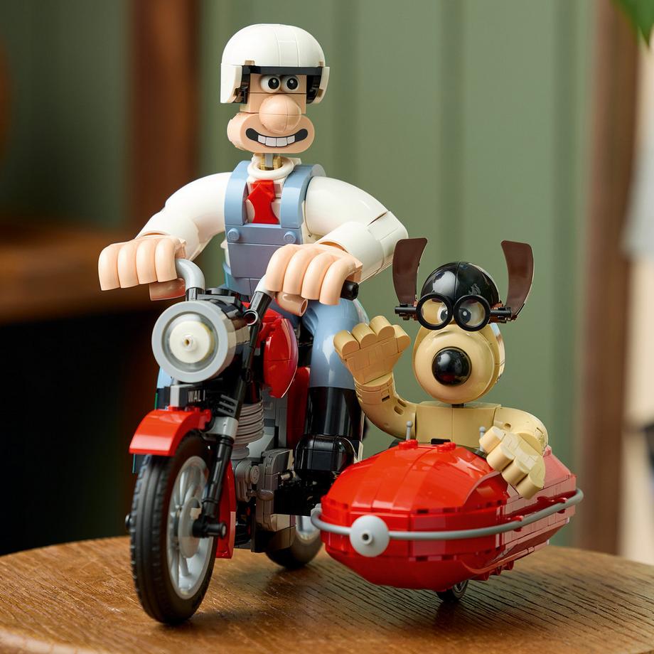LEGO®  21371 Wallace & Gromit 