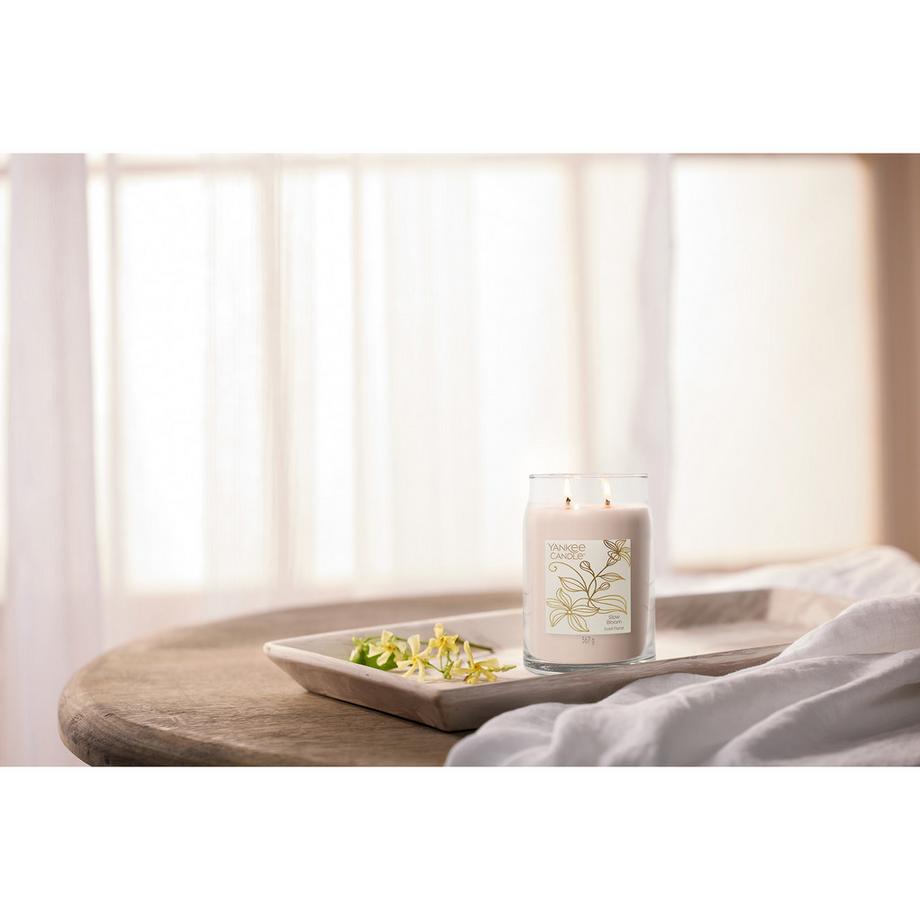 YANKEE CANDLE Duftkerze im Glas Slow Bloom 