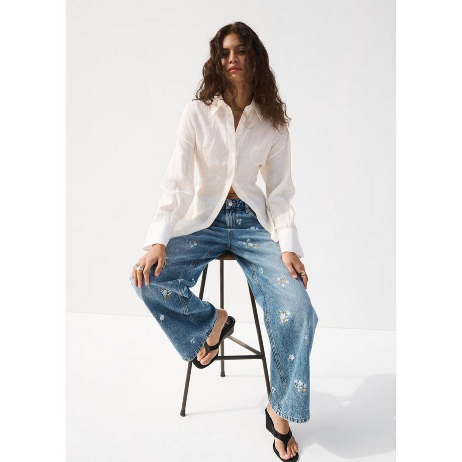 MANGO BEVERLY Jeans a gamba larga con ricamo floreale  