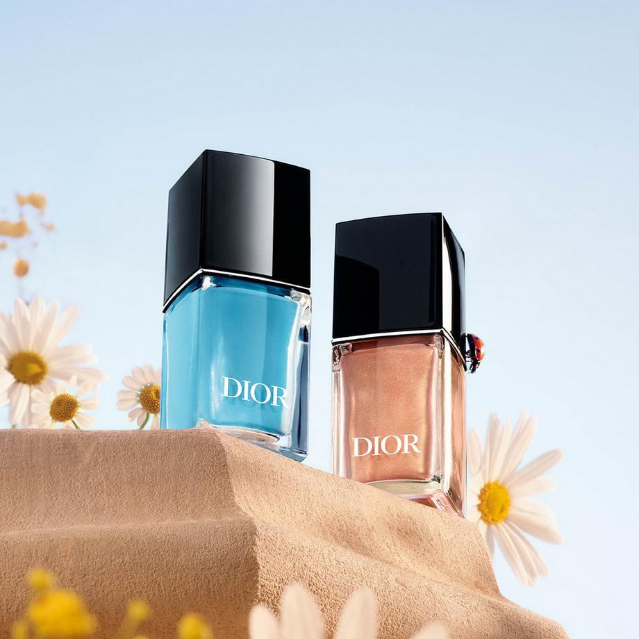 Dior Dior Vernis Vernis à ongles effet gel et couleur couture 