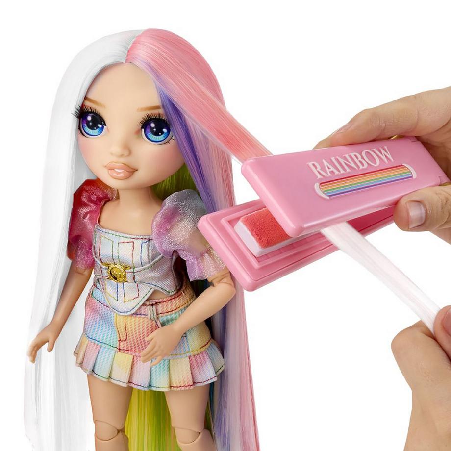 MGA  Rainbow High Hair Studio 