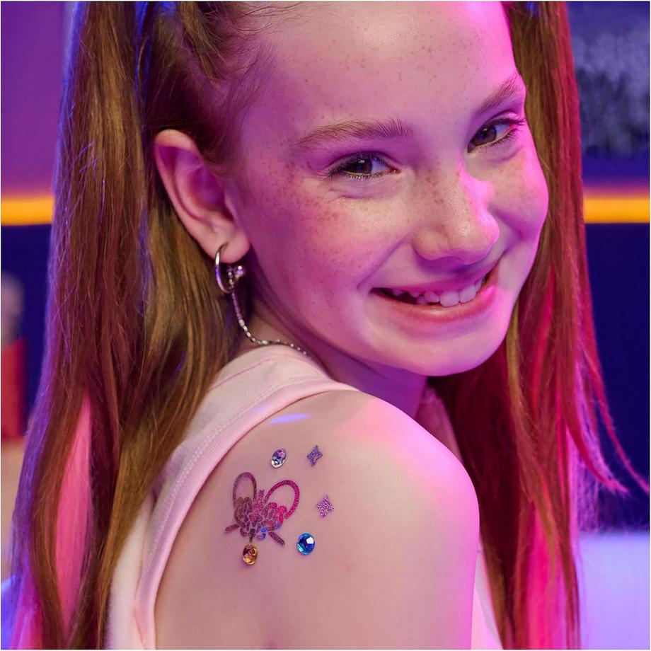 Spin Master  KPOP Body Art Tattoo Studio 