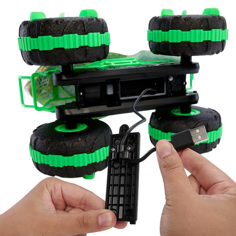 Hot Wheels  Monster Trucks Mutant 