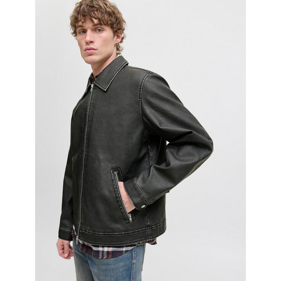 JACK & JONES   