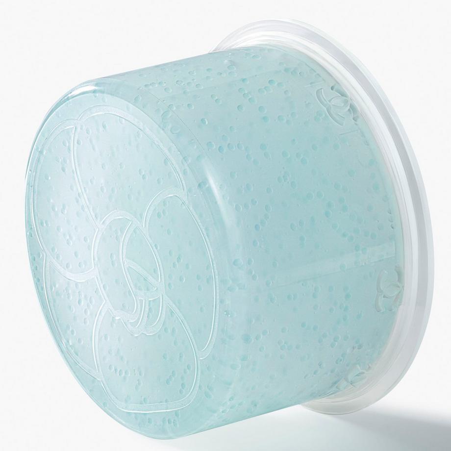 CHANEL HYDRA BEAUTY MICRO CRÈME HYDRATISIEREND AUFPOLSTERND STÄRKEND 