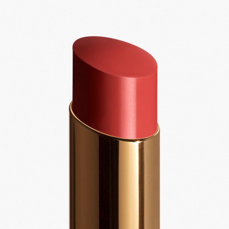 CHANEL ROUGE COCO FLASH ⁠ COLOUR, SHINE, INTENSITY IN A FLASH 