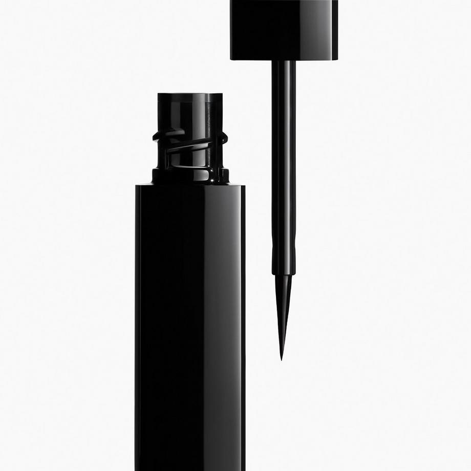 CHANEL LE LINER DE CHANEL ⁠ EYELINER LIQUIDO ULTRA-PRECISO, A LUNGA TENUTA E SENZA SBAVATURE 