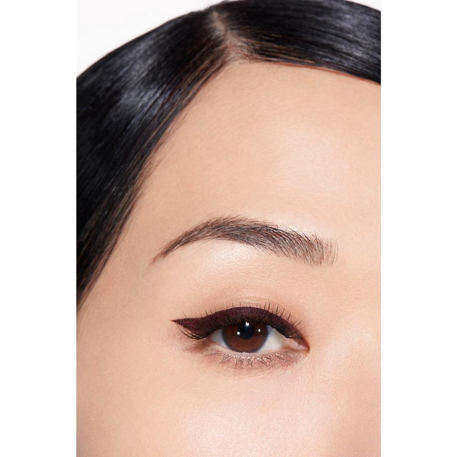 CHANEL LE LINER DE CHANEL EYE-LINER LIQUIDE HAUTE PRÉCISION, LONGUE TENUE 
