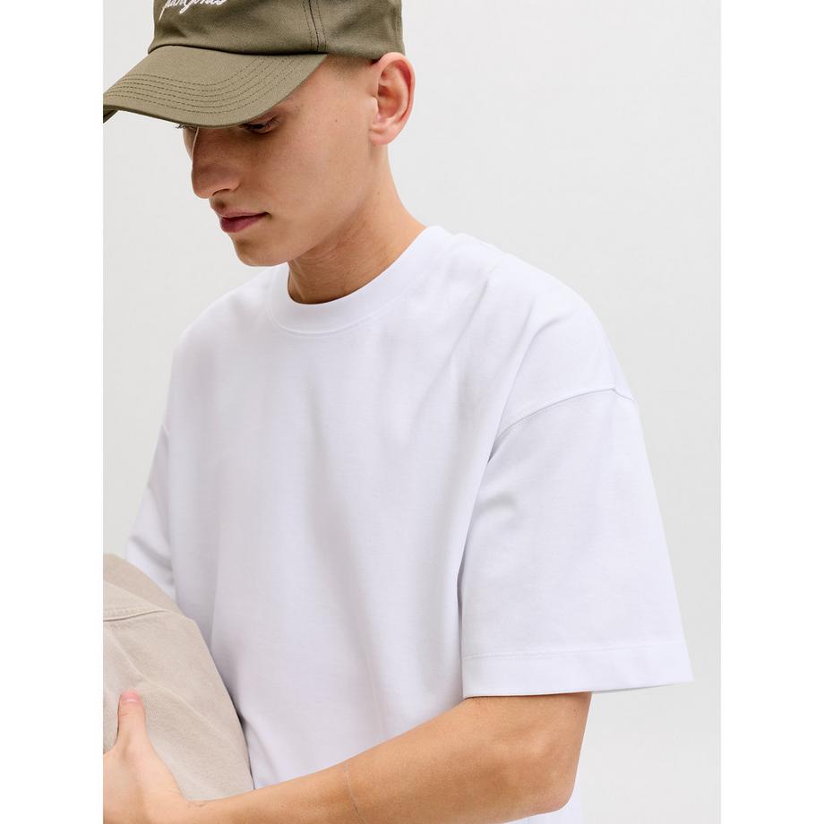 JACK & JONES   