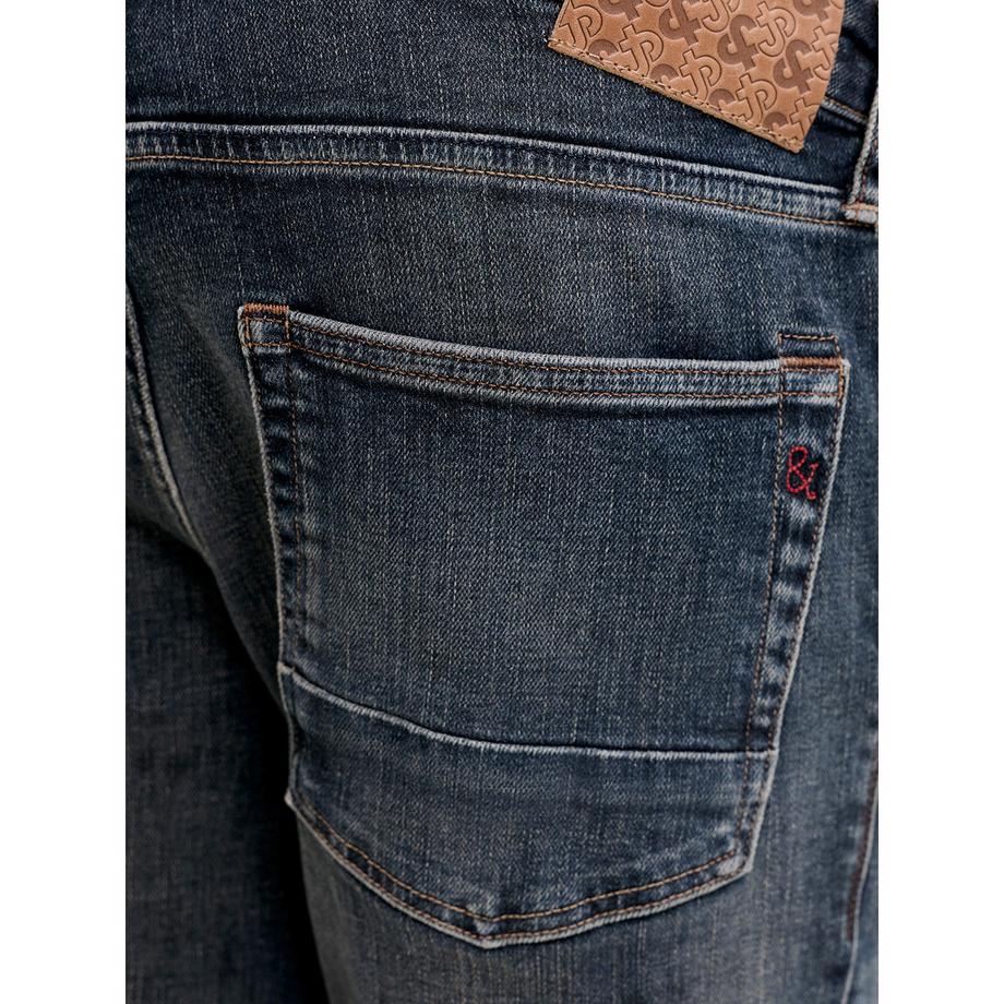JACK & JONES   