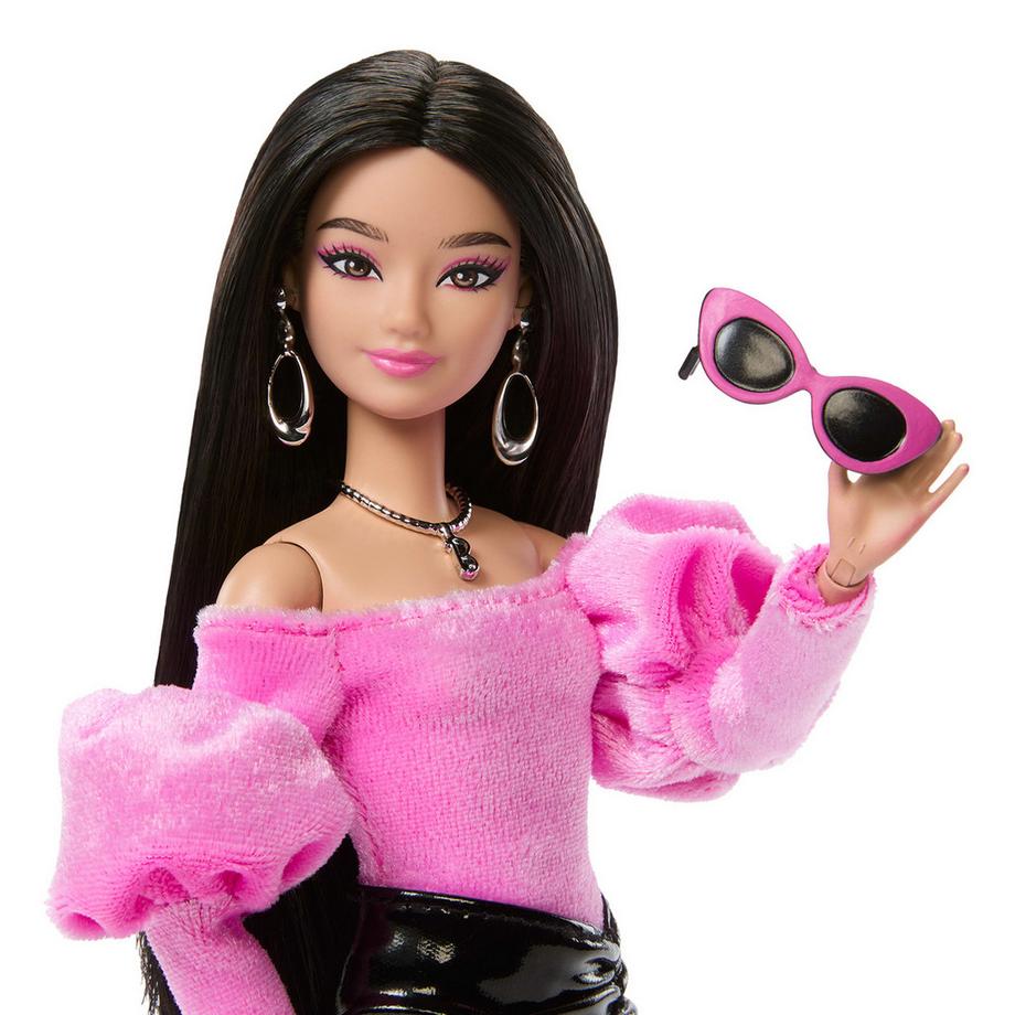 Barbie  Deluxe Style Off Shoulder 