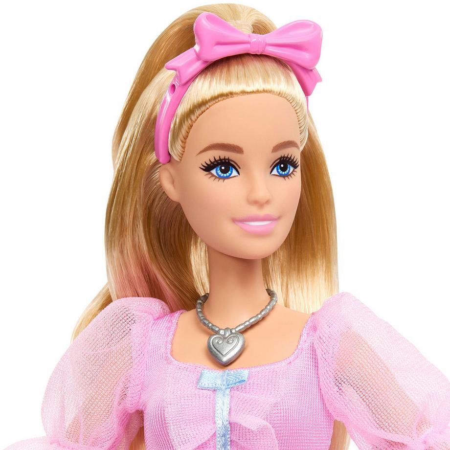 Barbie  Nutcracker Core Clara 