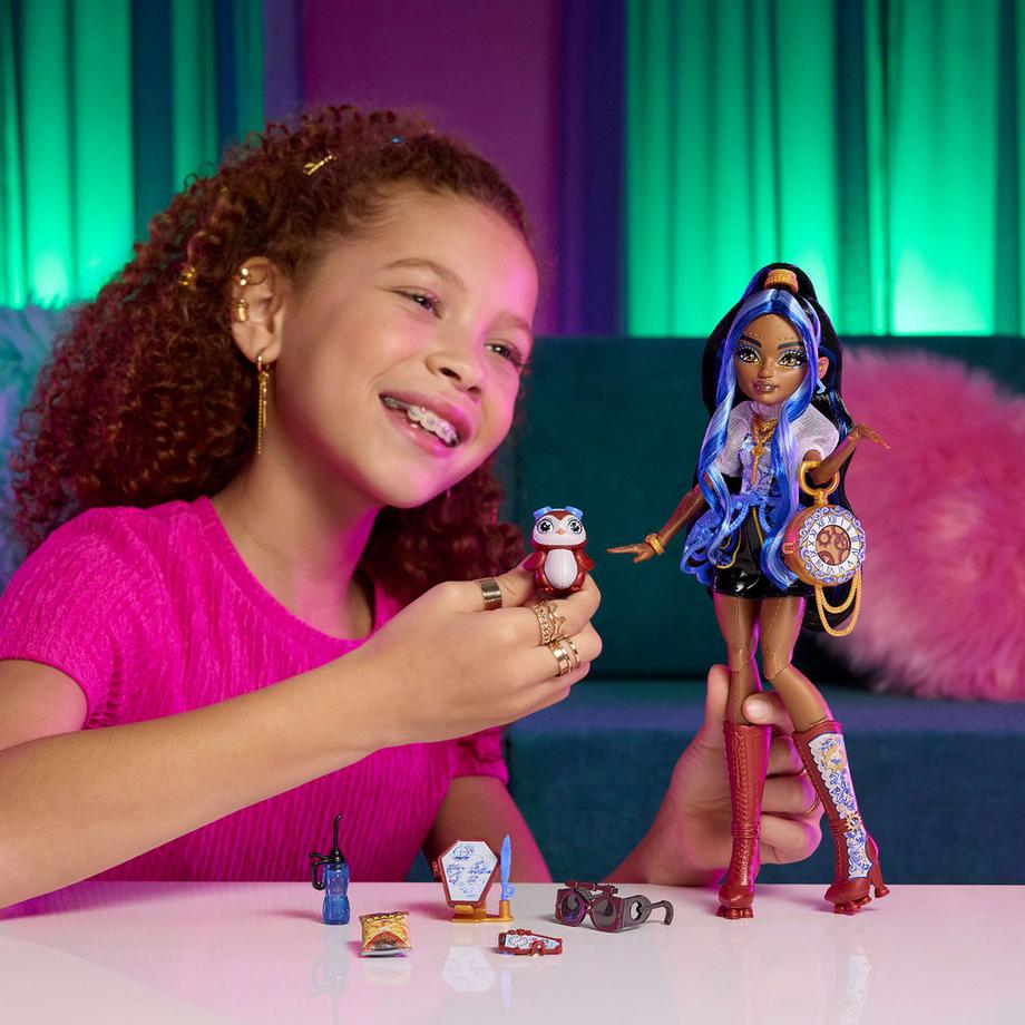 Monster High  Monster High Student Robecca 