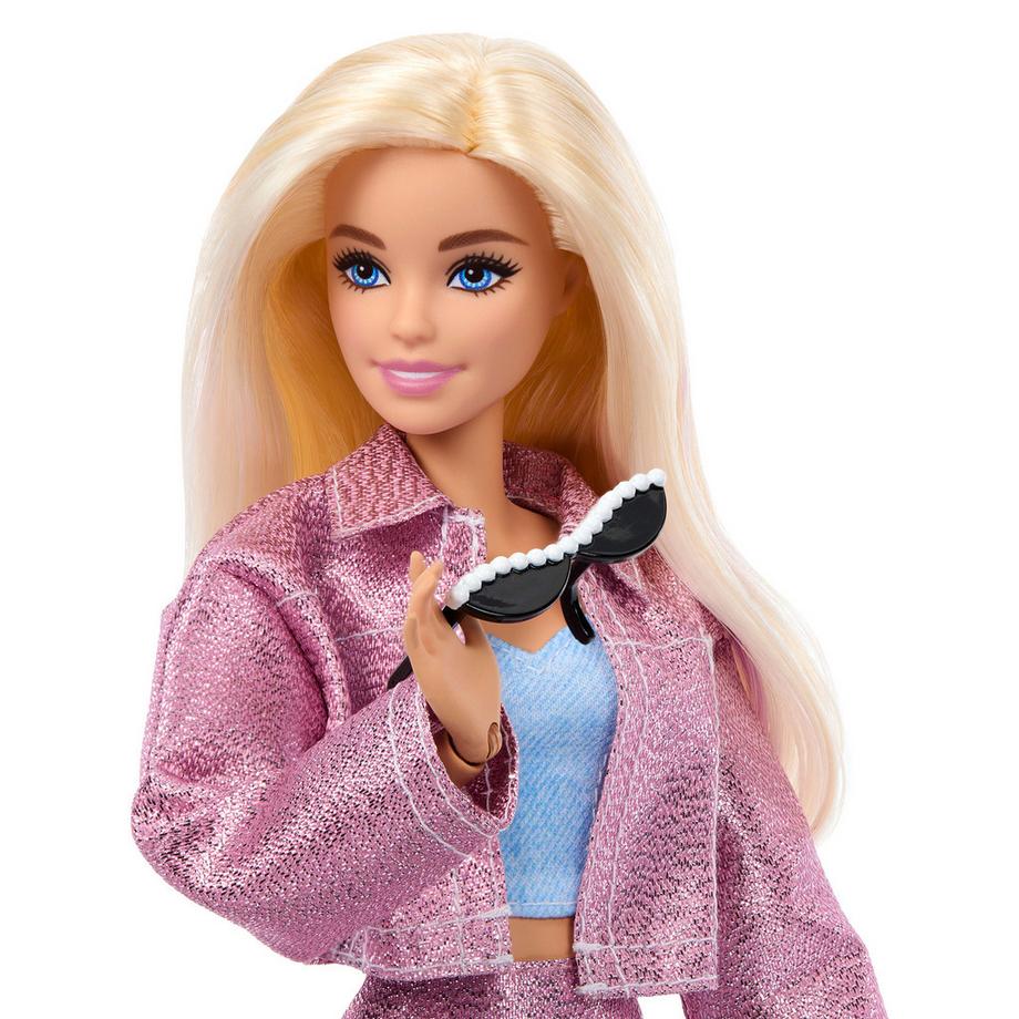 Barbie  Deluxe Style Customization 