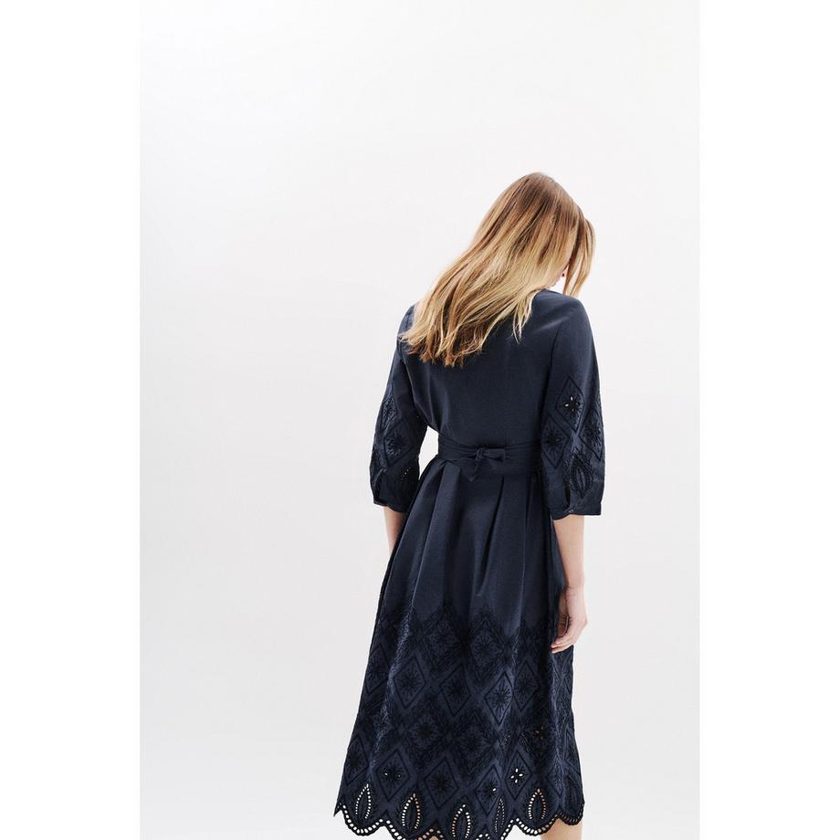 Caroll Robe Chemise Midi à Broderies  