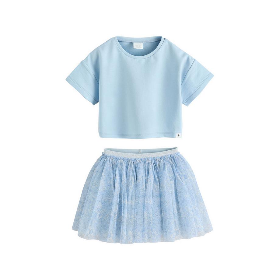 Ensemble: T-Shirt et jupe