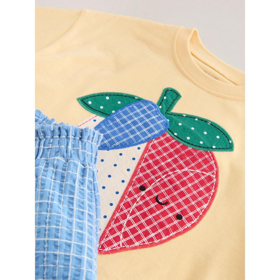 Next Erdbeer Applikation Top und Shorts Set  