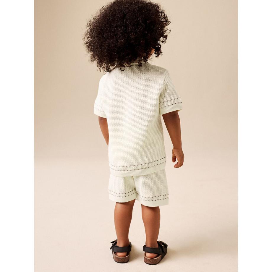 Next  Set, top e shorts 