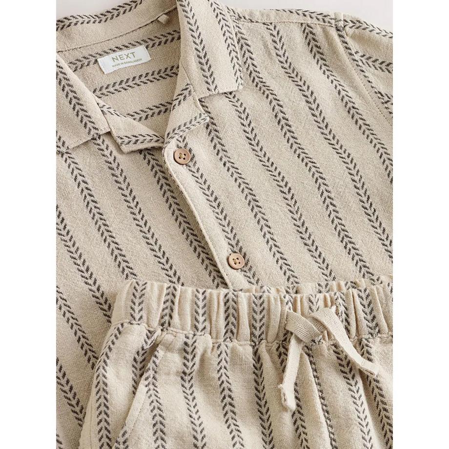 Next  Set, top e shorts 