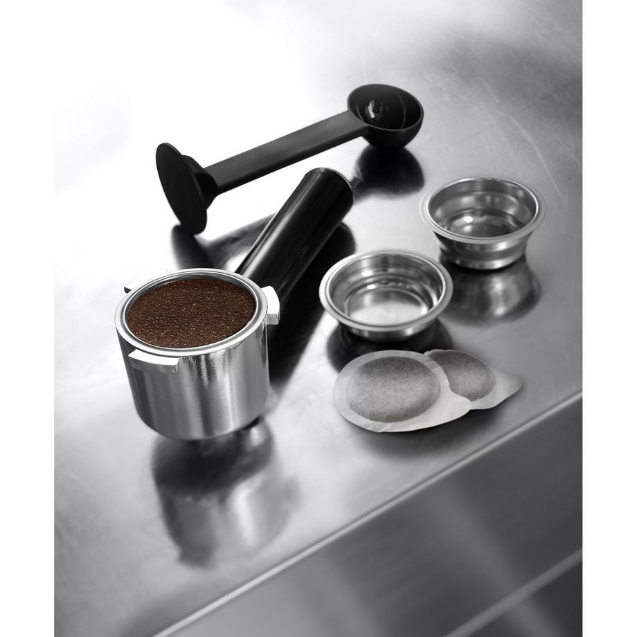 DeLonghi Espressomaschine Dedica EC 685.M 