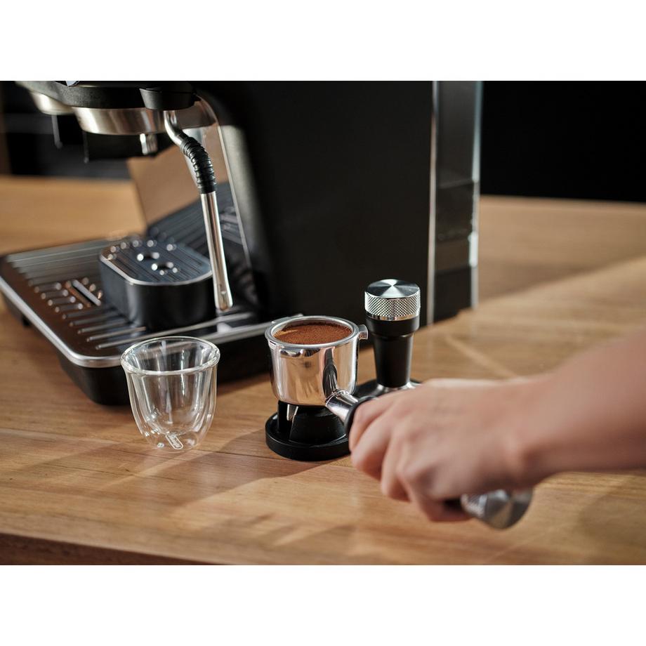 DeLonghi Machine à café à piston La Specialista Arte 