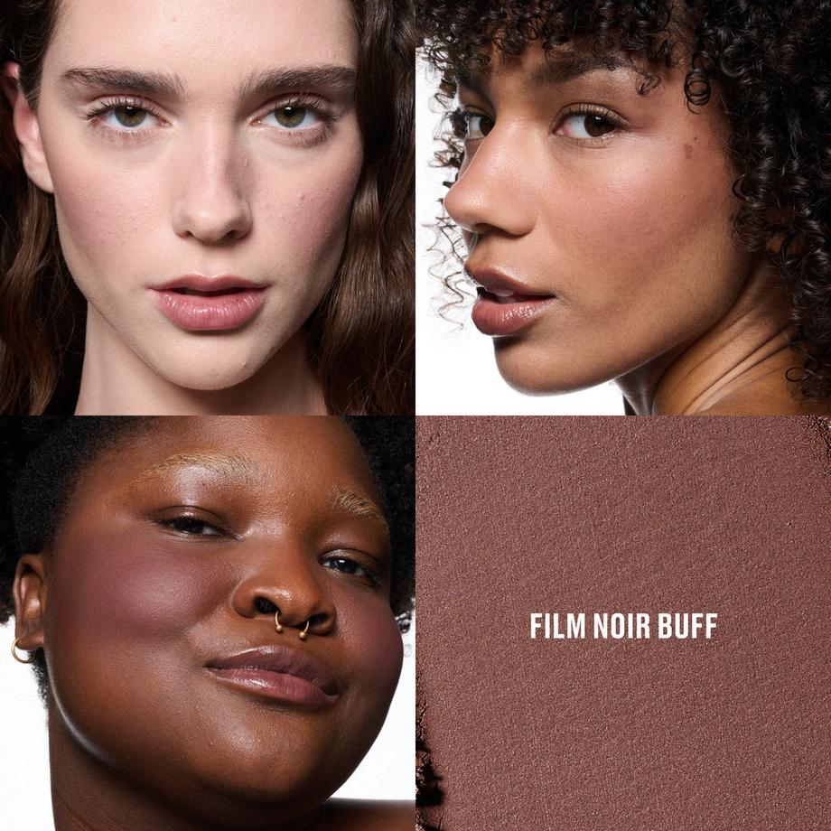 MAC Cosmetics  Skinfinish Colourstruck Blush 