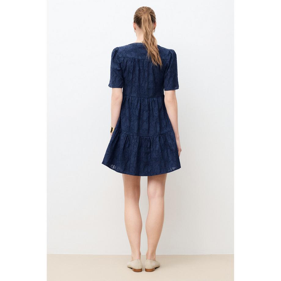 Caroll Gestuftes Kurzarm Mini Kleid  