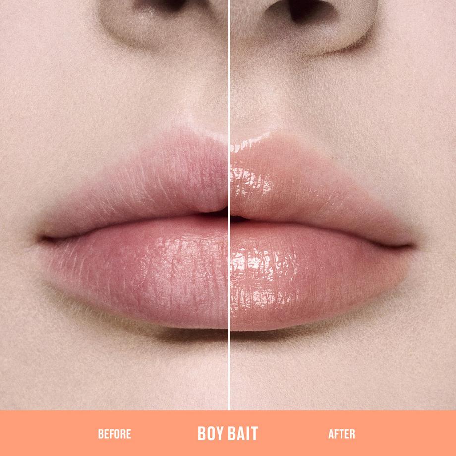 MAC Cosmetics  Lipglass Cushion High-Pigment Lip Oil 