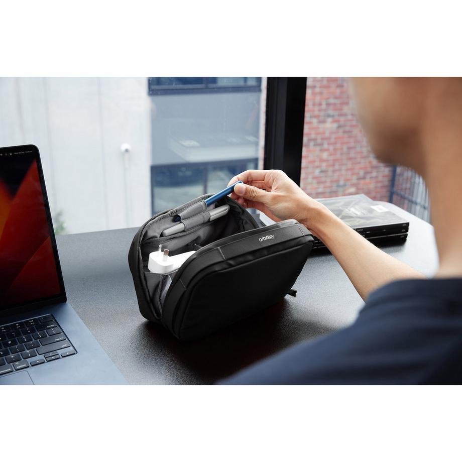 Orbitkey 2-in-1 Tech Travel-Etui Reise-Etui 
