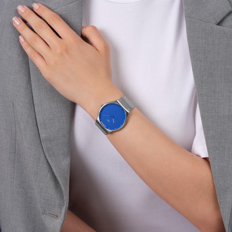 swatch SHIMMERING WATERS Horloge analogique 