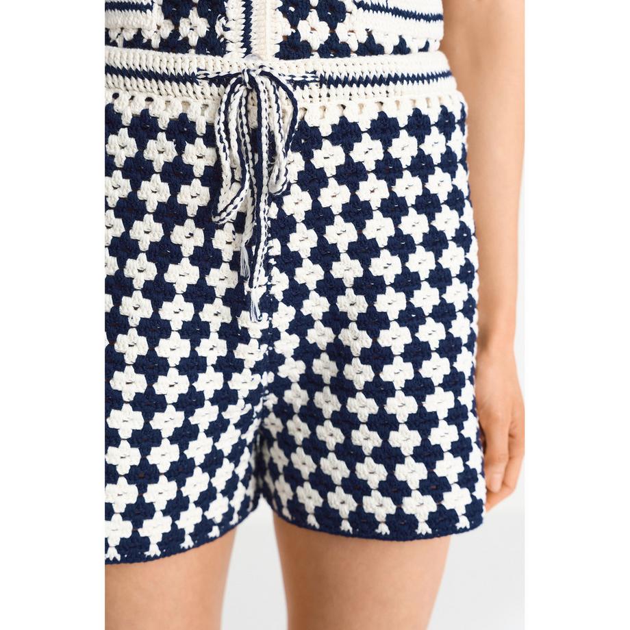 Rich & Royal Shorts mit Häkelmuster  