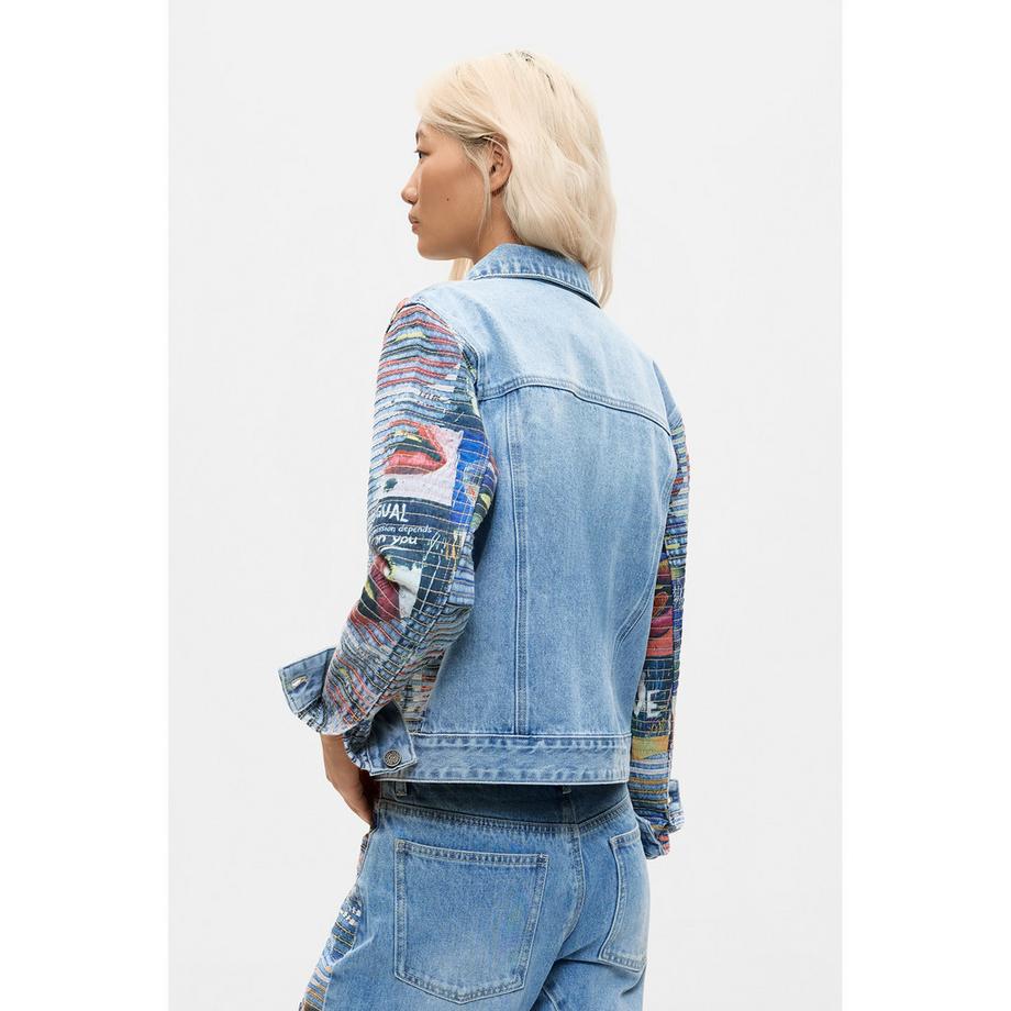 Desigual   
