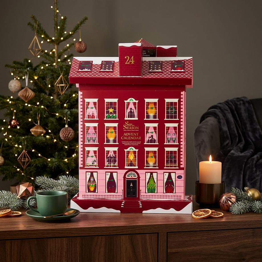 English Tea Shop  Calendario dell’Avvento di tè BIO « Winter Cottage » – 24 bustine piramidali 