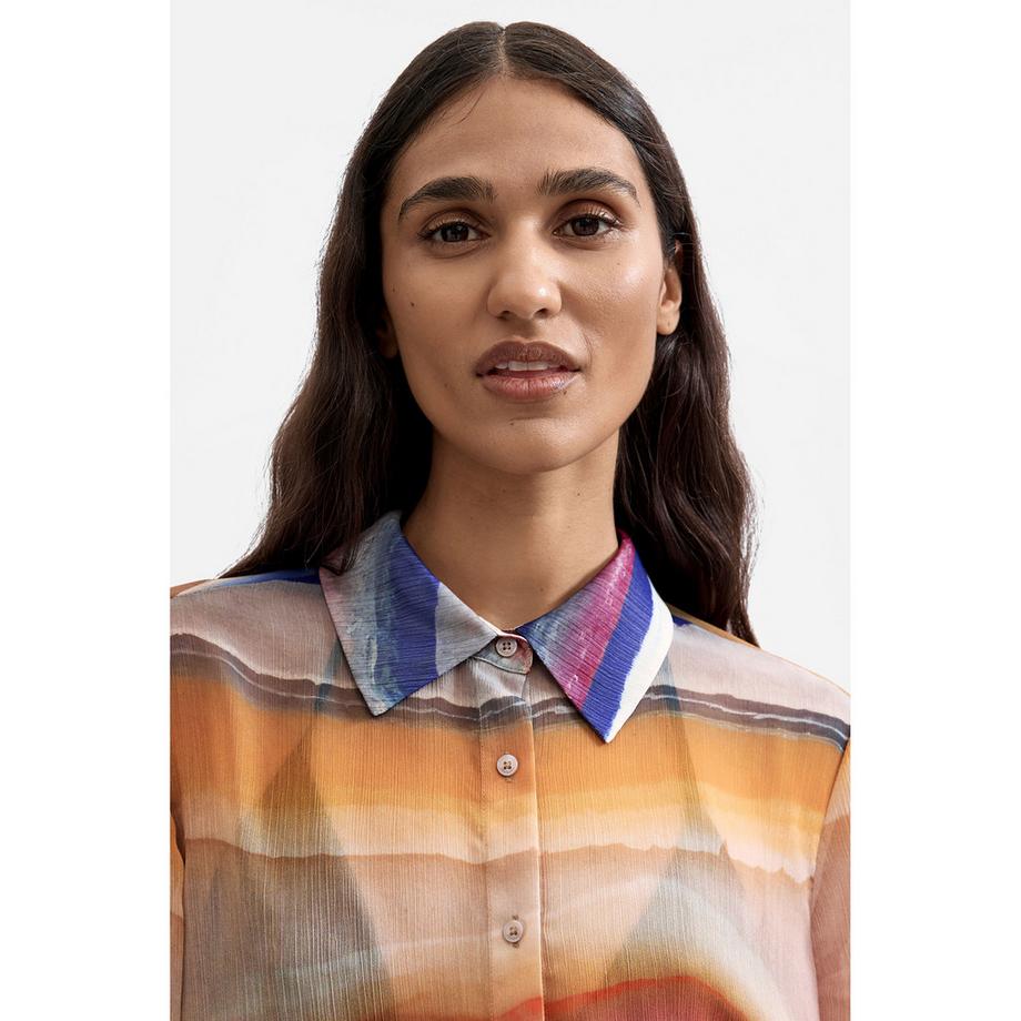 Desigual   