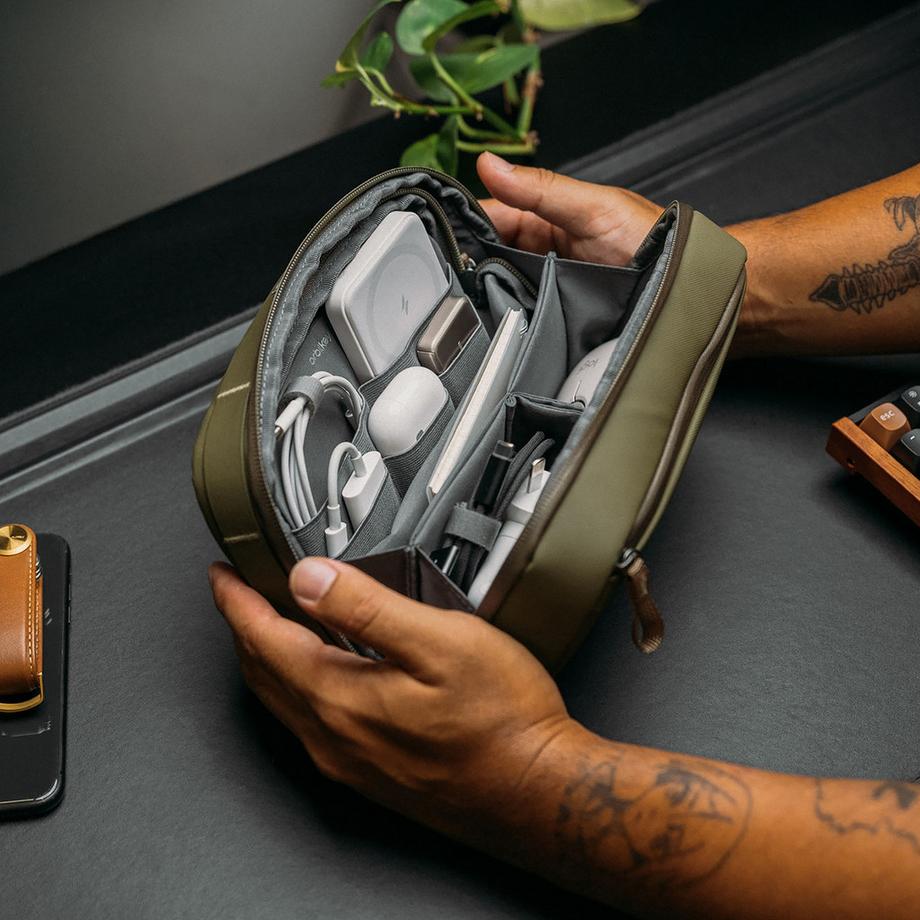 Orbitkey 2-in-1 Tech Travel-Etui Reise-Etui 