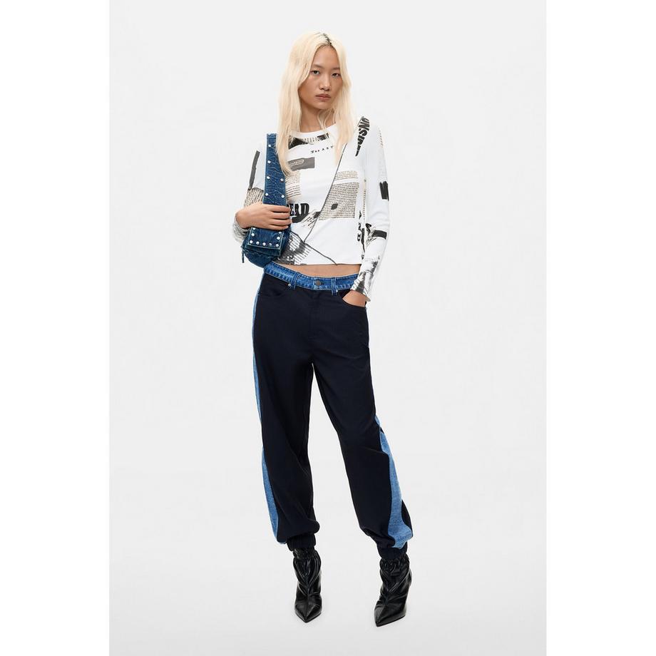 Desigual Pantaloni Jogger a Righe Sottili con Pannelli in Denim  