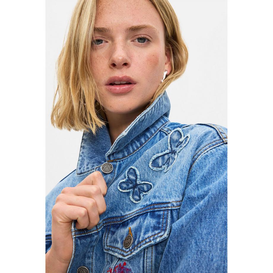 Desigual   