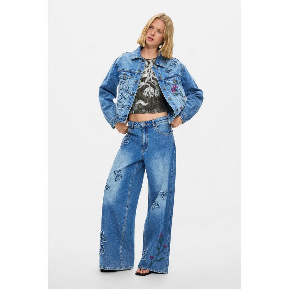 Desigual   