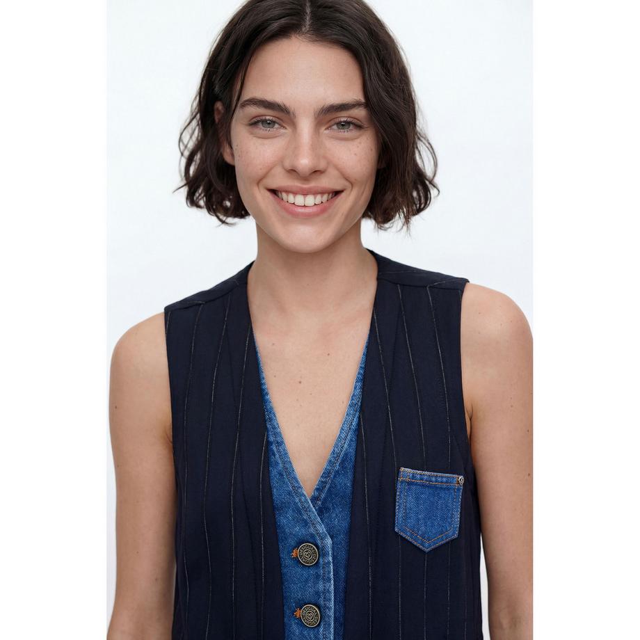 Desigual   