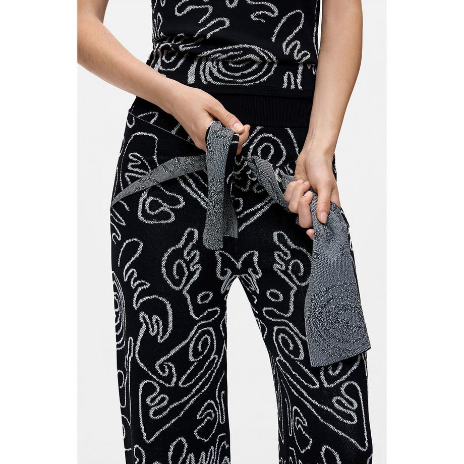 Desigual   