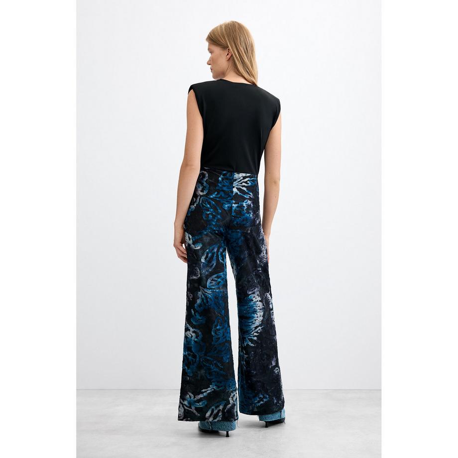 Desigual   
