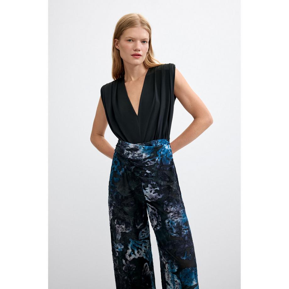 Desigual   