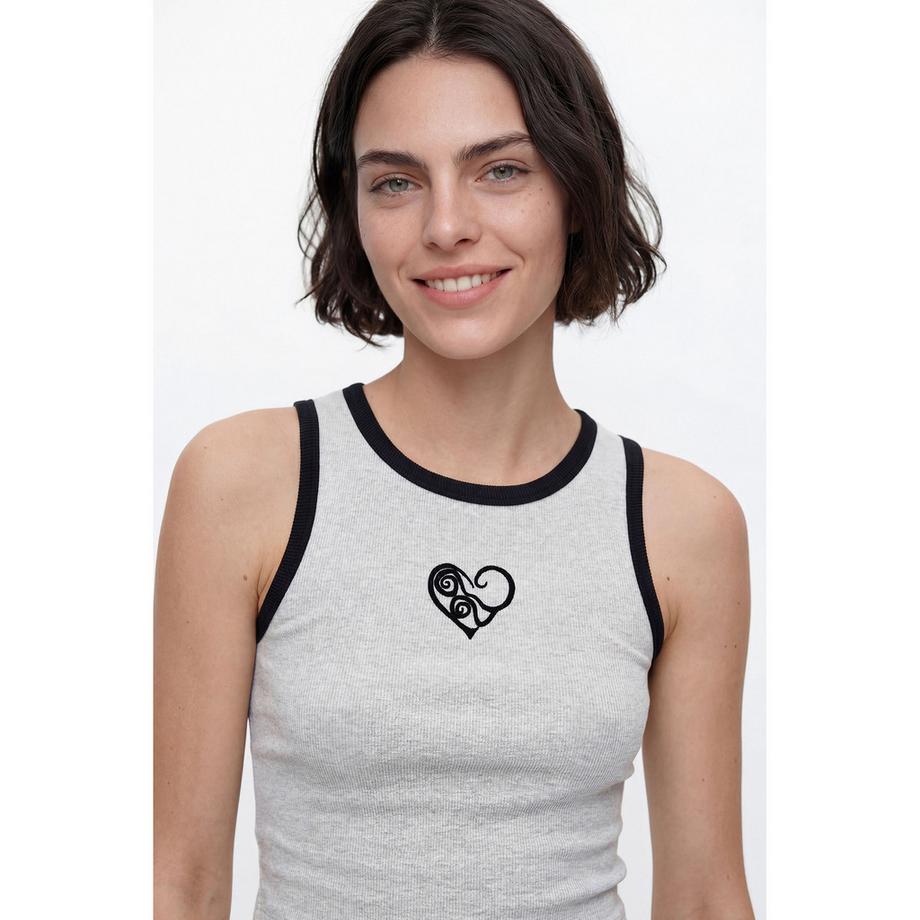 Desigual   
